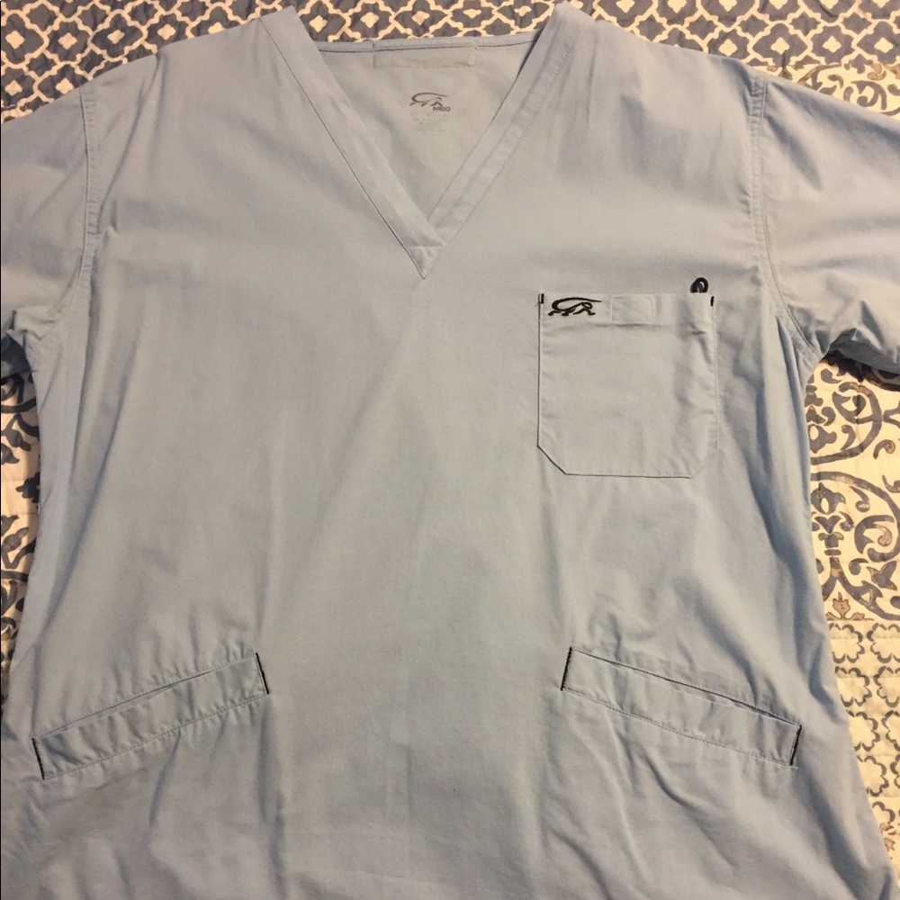 Scrub top